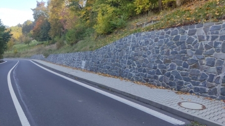 františkov npl - opěrná zeď 1.jpg